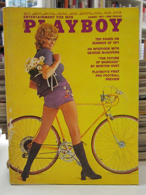 Playboy 1971 August - Entertainment for Men
