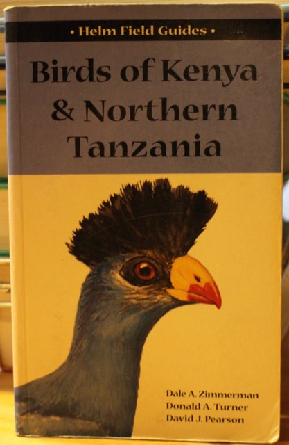 Birds of Kenya & Northern Tanzania - Helm Field Guides.